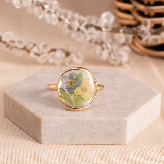 Handcrafted Botanical Ring – Gold-Filled with Real Flowers