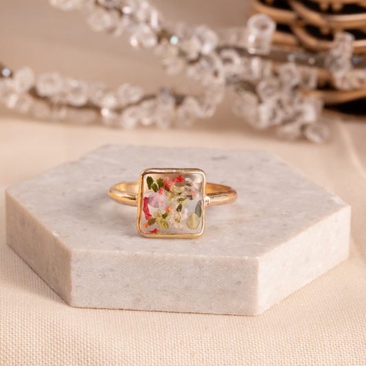 Real Flower Ring in Gold-Filled Setting – Nature-Inspired Jewelry