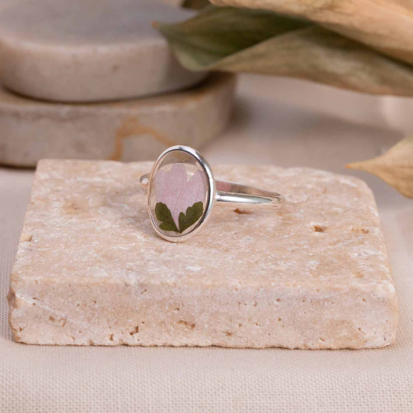 Flower Ring - Pressed Flowers In Resin