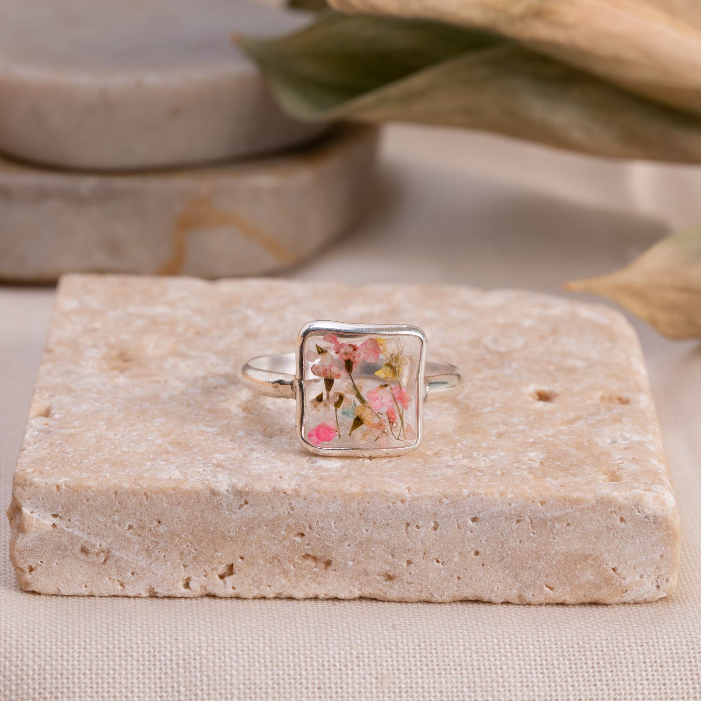 Flower Ring - Tiny Flowers