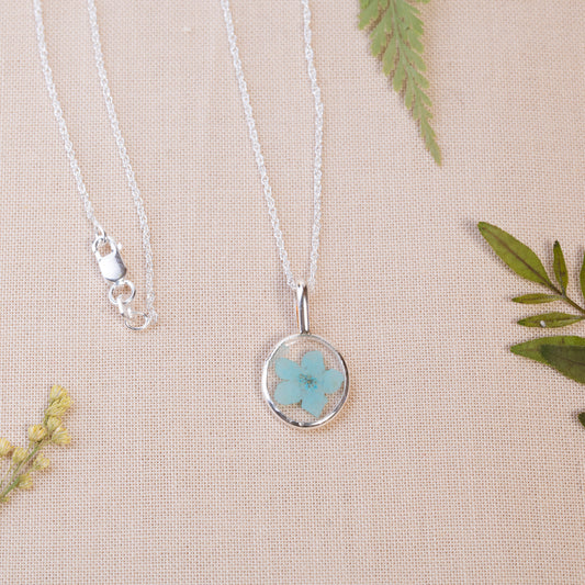 Sterling Silver Necklace with Pressed Flowers – Nature’s Beauty